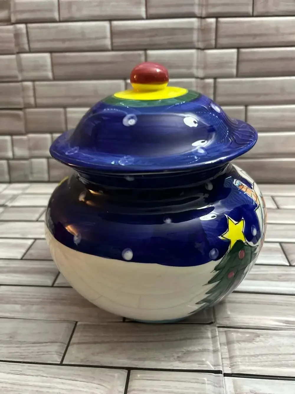 VINTAGE Hand-Painted Ceramic Christmas Village & Trees Canister Jar with Lid